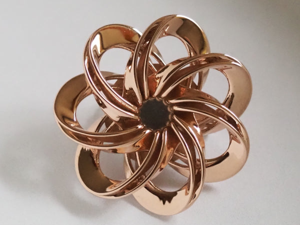 Anemone Brooch, Rose